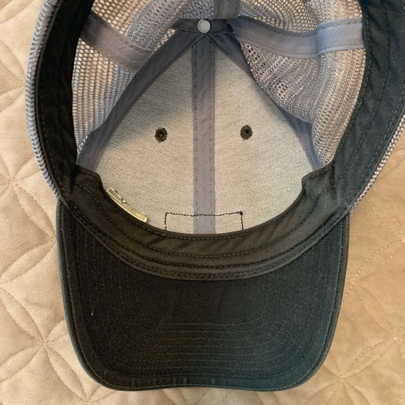 Patagonia Wave Logo Snapback Trucker Hat - Picture 3 of 7